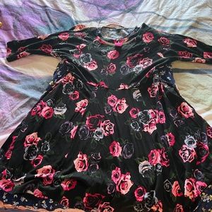 20$ or 2 for 30$ Torrid dress size 18/20 torrid size 2